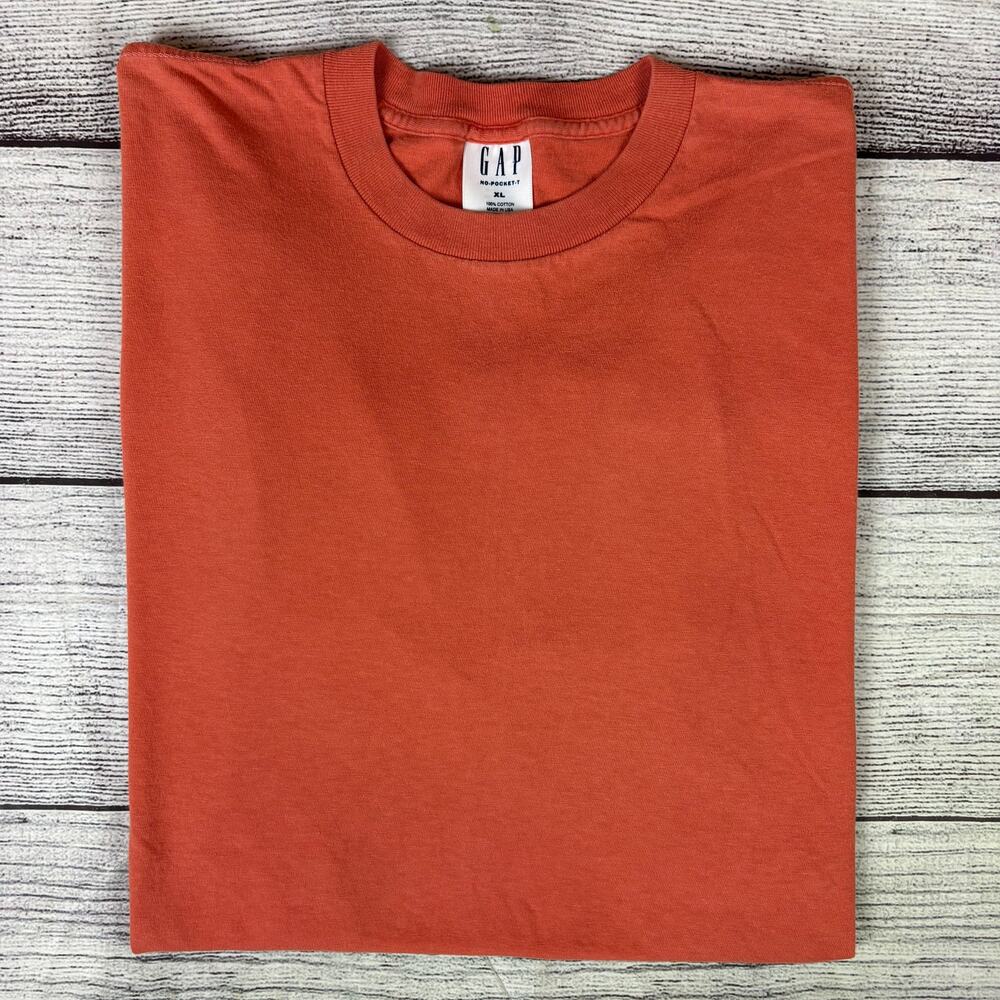 Vintage 1990s GAP Burnt Orange Single Stitch Pocket T-shirt